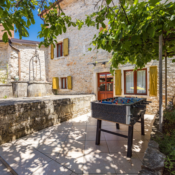 Villa Laura, Villa Laura Orihi s bazenom, Istra Orihi