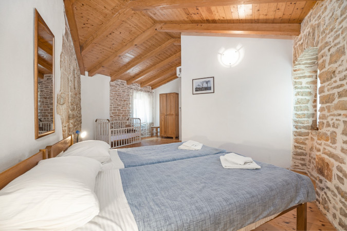 Villa Laura Orihi s bazenom, Istra Orihi