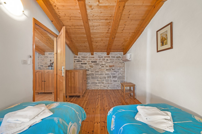 Kuća 1, Villa Laura Orihi s bazenom, Istra Orihi