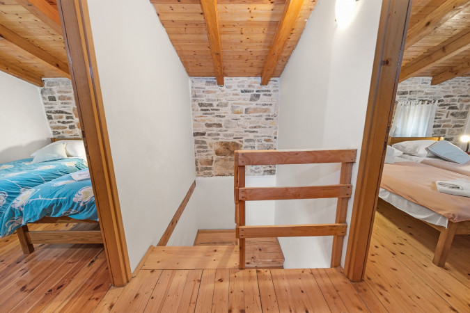 Kuća 1, Villa Laura Orihi s bazenom, Istra Orihi