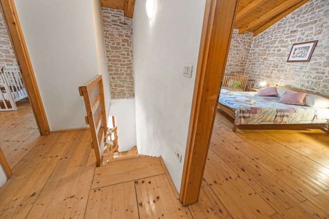 Villa Laura Orihi s bazenom, Istra Orihi