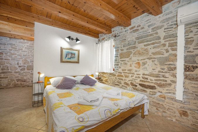 Kuća 3, Villa Laura Orihi s bazenom, Istra Orihi