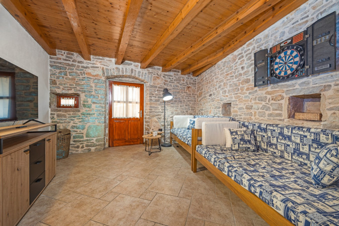 Kuća 2, Villa Laura Orihi s bazenom, Istra Orihi