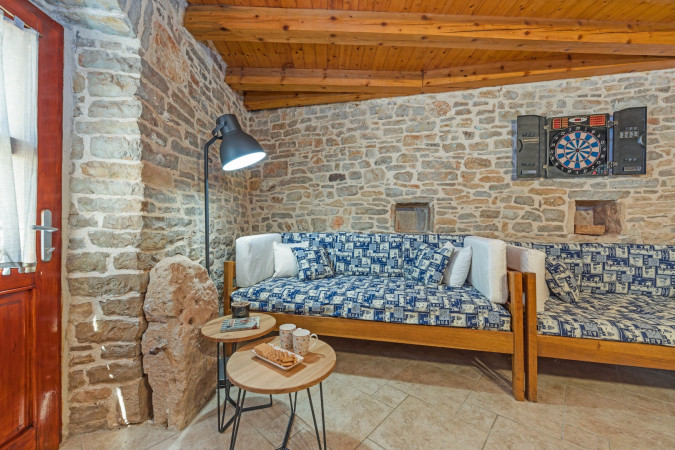 Kuća 2, Villa Laura Orihi s bazenom, Istra Orihi
