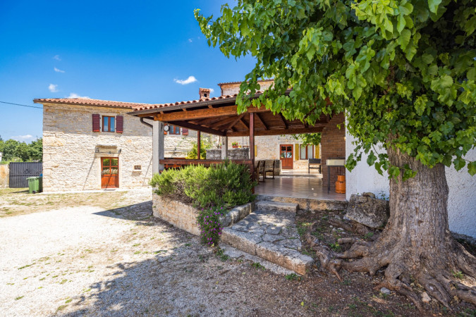 Villa Laura Orihi s bazenom, Istra Orihi