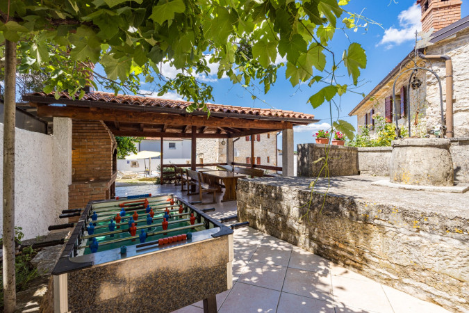 Villa Laura Orihi s bazenom, Istra Orihi