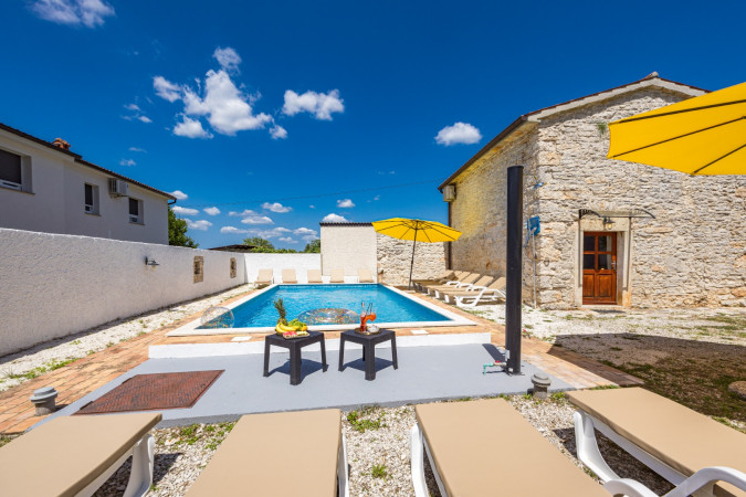 Eksterijer, Villa Laura Orihi s bazenom, Istra Orihi