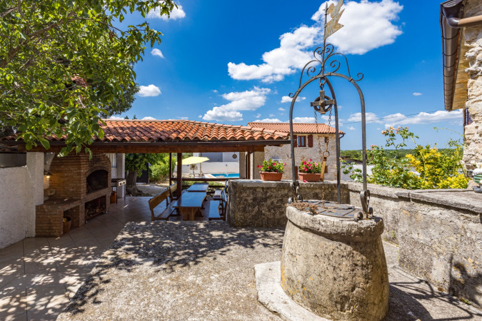Villa Laura Orihi s bazenom, Istra Orihi